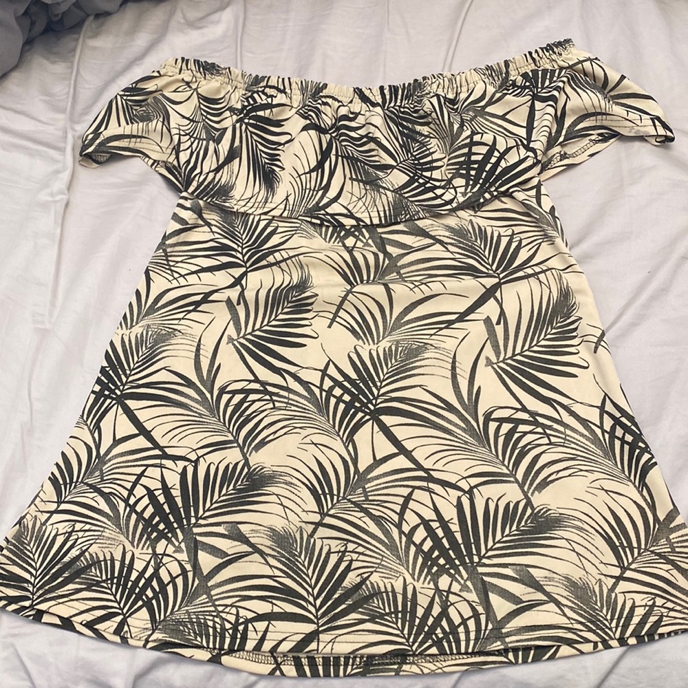 Maternity off the shoulder shirt
